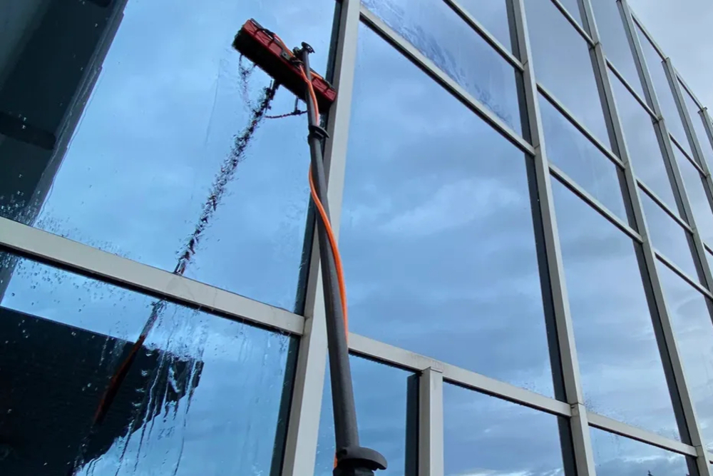 Commercial Window Washing - Transparent Window Washing